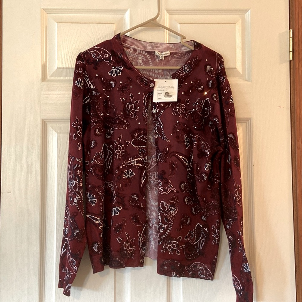 Woman’s Croft&Barrow cardigan